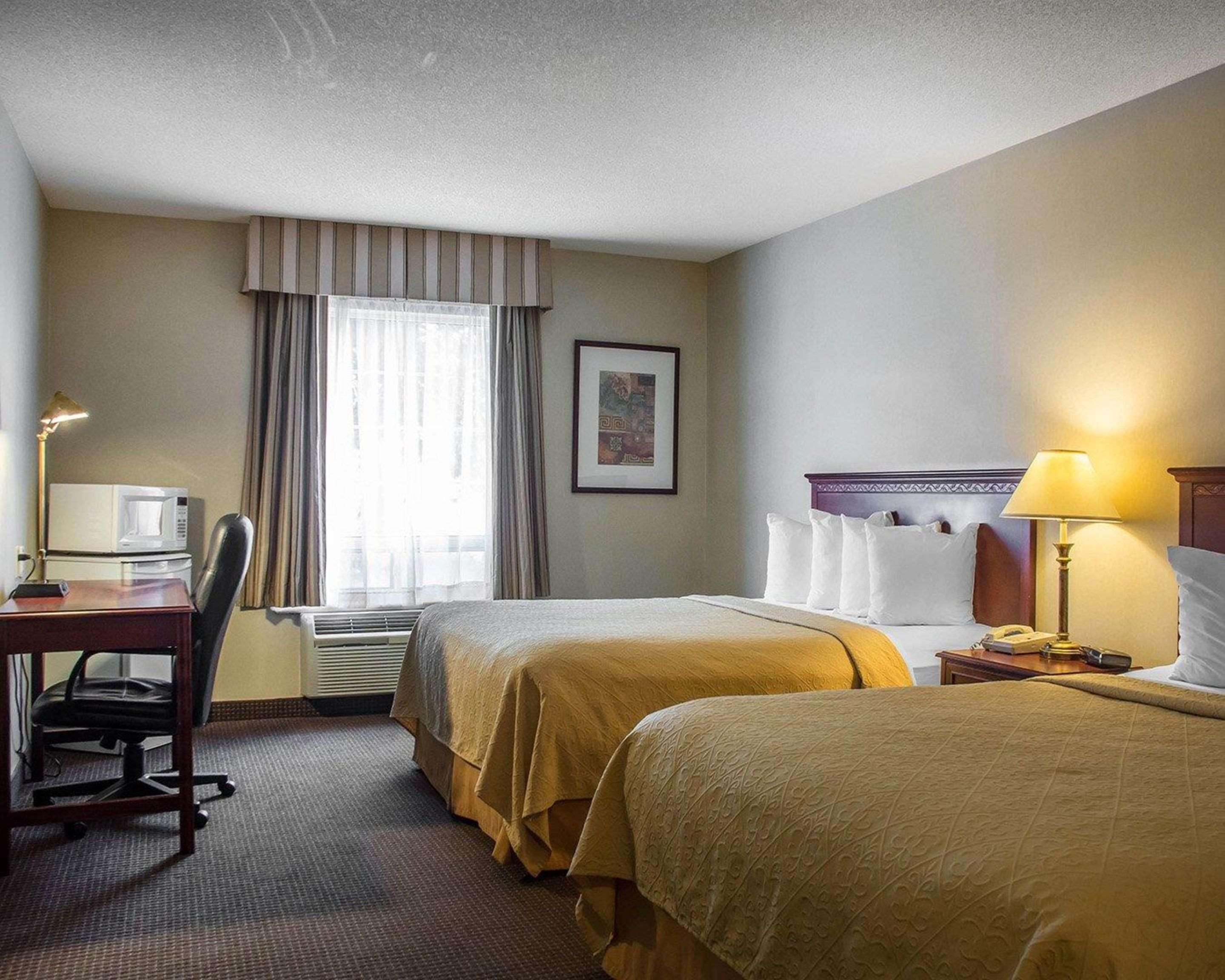 Quality Hotel & Suites Woodstock Eksteriør bilde